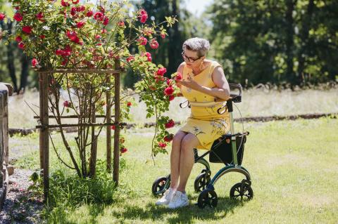 Saljol_Carbon Rollator_20220614_1756.jpg
